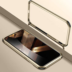 Coque Bumper Luxe Aluminum Metal Etui LK2 pour Apple iPhone 15 Plus Or