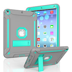 Coque Contour Silicone et Plastique Housse Etui Mat avec Support YJ1 pour Apple iPad Pro 10.5 Gris