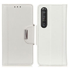 Coque Portefeuille Livre Cuir Etui Clapet M01L pour Sony Xperia 1 III Blanc