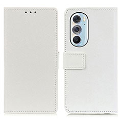 Coque Portefeuille Livre Cuir Etui Clapet M08L pour Motorola Moto Edge Plus (2022) 5G Blanc
