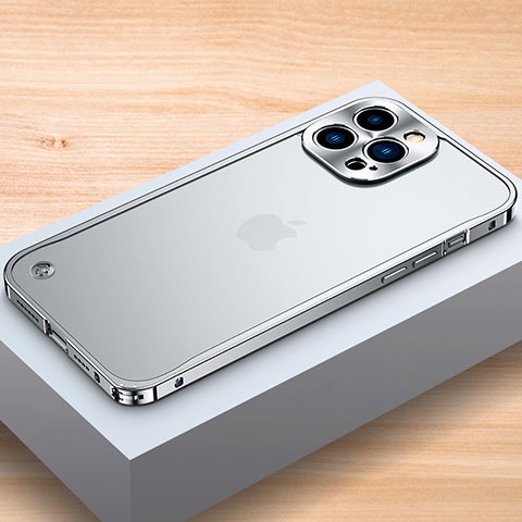 Coque Bumper Luxe Aluminum Metal Etui A04 pour Apple iPhone 13 Pro Max Argent