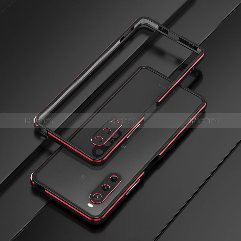 Coque Bumper Luxe Aluminum Metal Etui pour Sony Xperia 10 V Rouge et Noir Plus