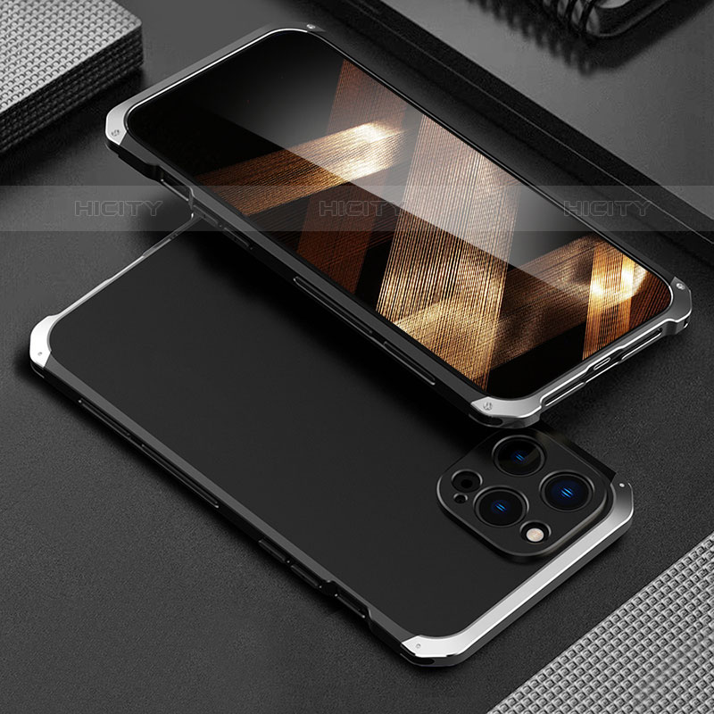 Coque Luxe Aluminum Metal Housse Etui 360 Degres pour Apple iPhone 15 Pro Plus