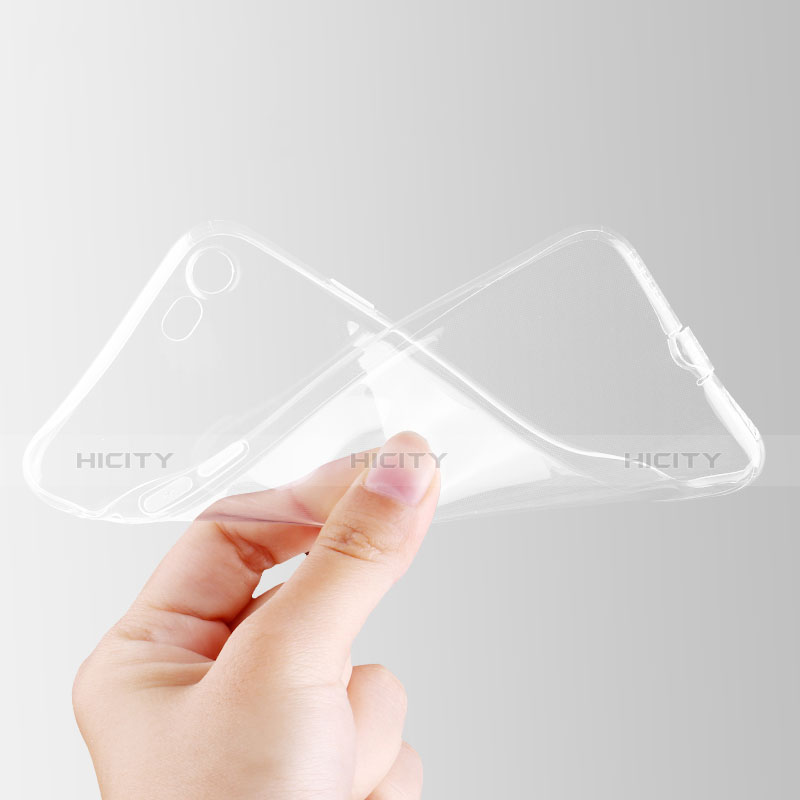 Housse Ultra Fine TPU Souple Transparente T04 pour Apple iPhone 7 Clair Plus